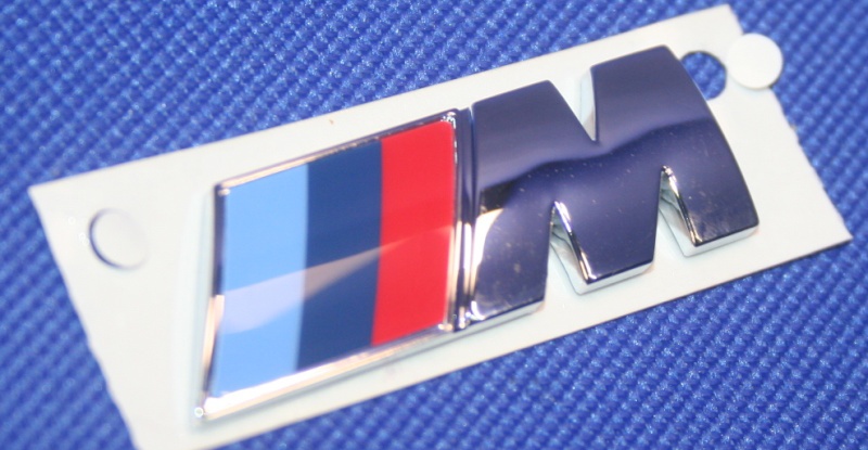Plakette M ca.46x15mm