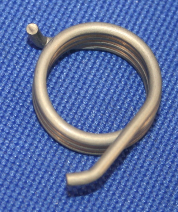 Feder Fu&szlig;raste Fahrer re. G650Xcountry G650Xmoto