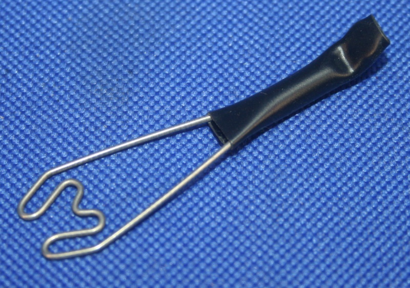 Klammer Spiegelglas K RS li.oder re. Halteklammer