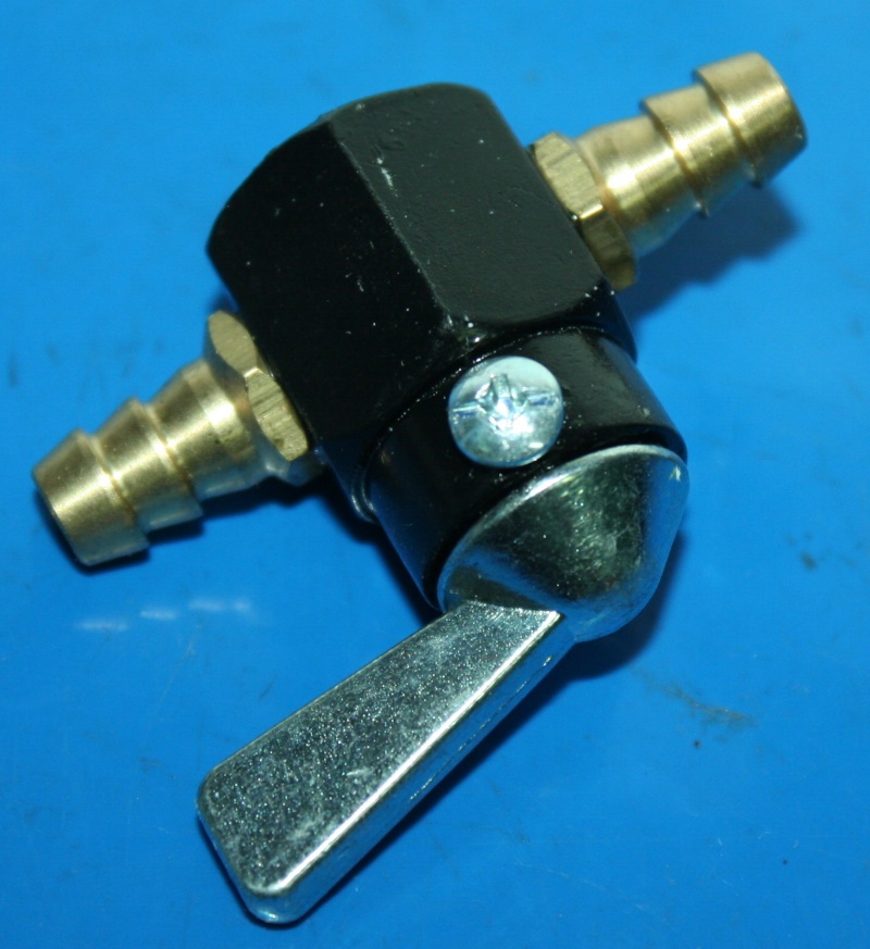 Durchgangs-Benzinhahn 8mm Schlauchanschluss f.6+8mm Schlauch