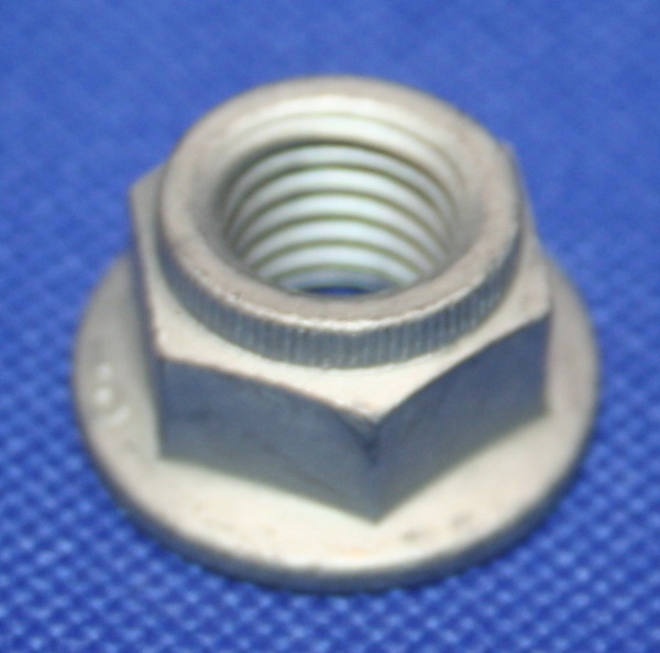 Mutter M12 selbstsichernd mit Bund Schwinge C1 u.a.