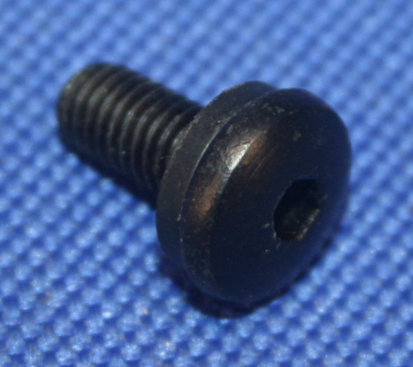 Linsenschraube M5x12 z.B. K1100LT Kotfl&uuml;gel hinten schwarz