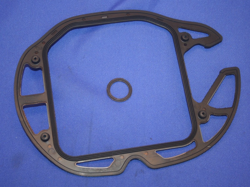 Ventildeckeldichtung R18 K34 K35 aussen+innen re.oder li.