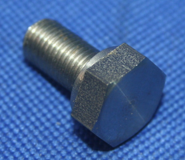 Bundschraube Kotfl&uuml;gelhalter R51/2 R67 vorn