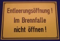 Hinweisschild Entleerungs&ouml;ffnung im Brennf gelb ca. 35x25 cm