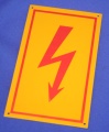 Hinweisschild Hochspannungs BLITZ ca. 12x20cm gelb gelocht